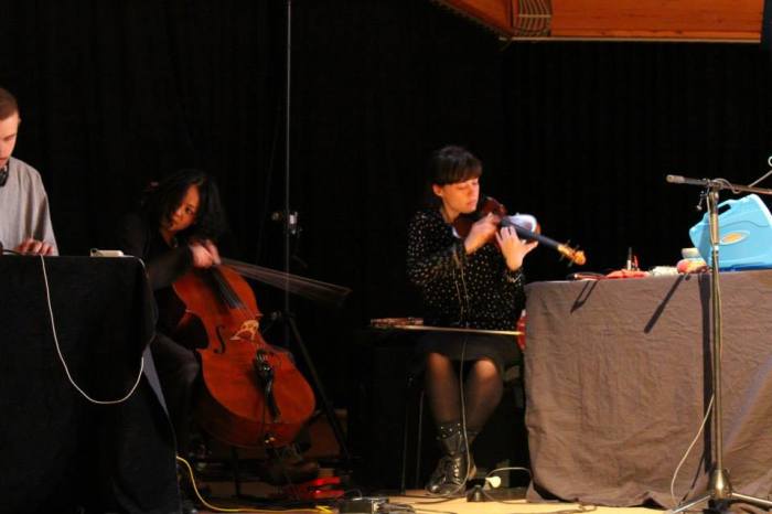 10155198_308204242663805_2471198121461537254_n